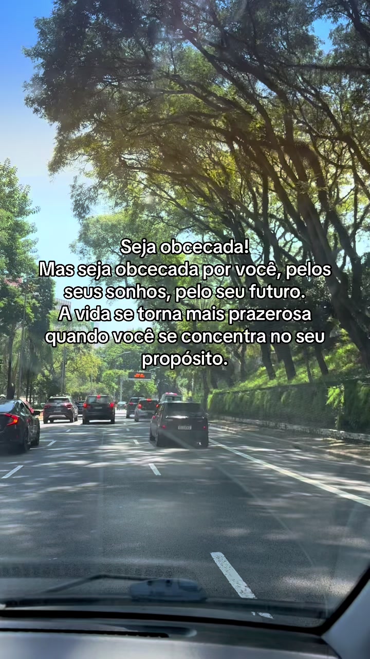@nicoly_fonttinelly
