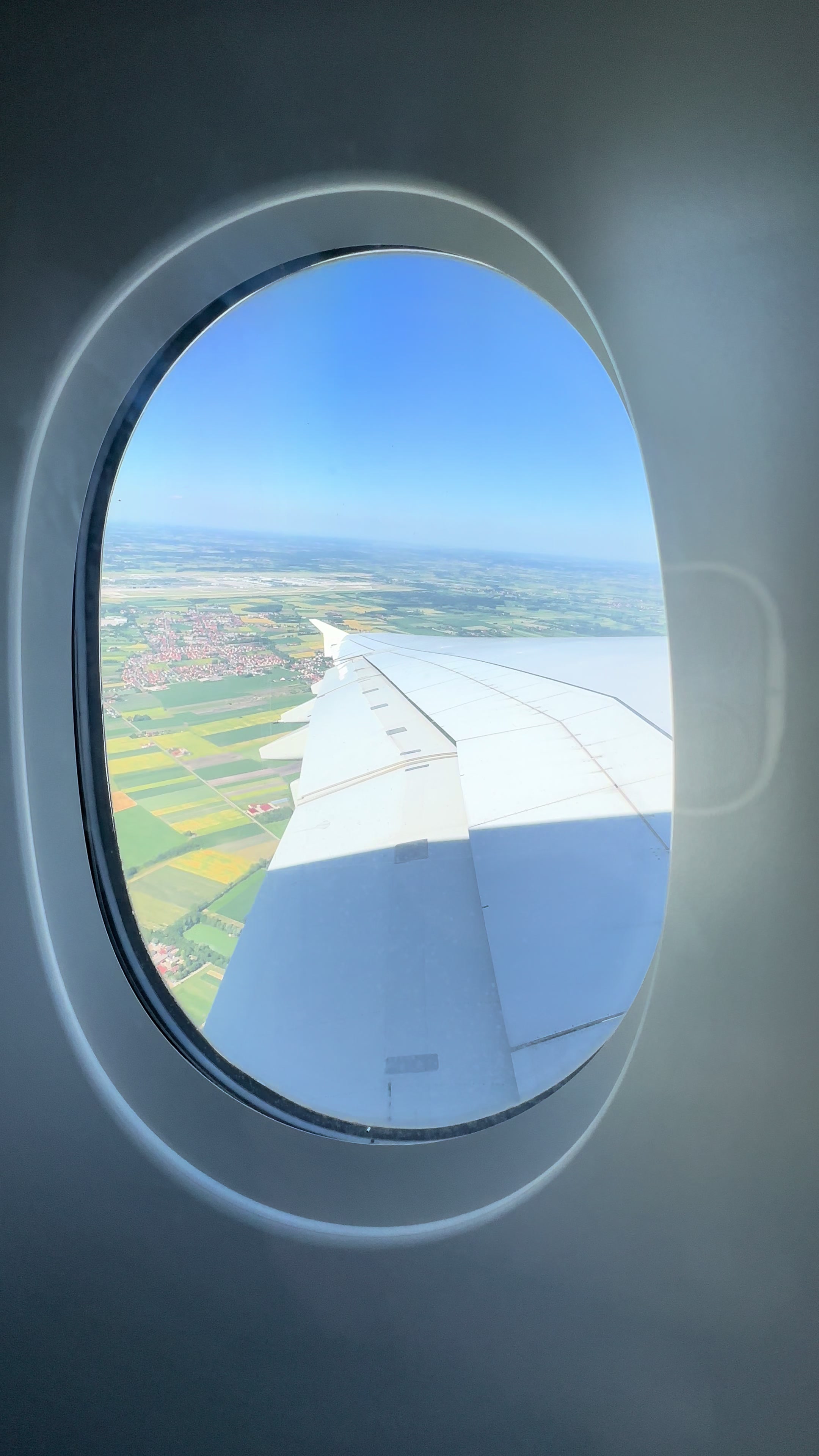 @flytravelakhiii