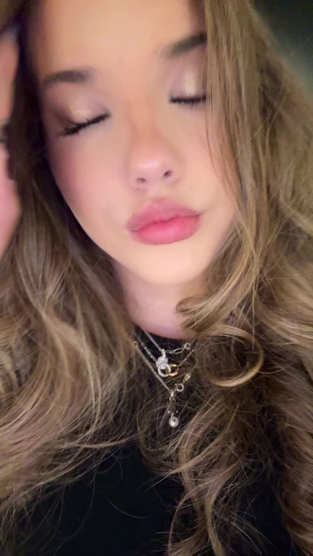@zhelninamaaaaa