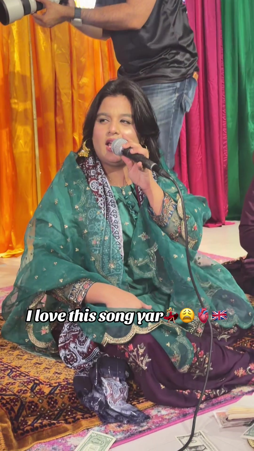 @Tayyba khan