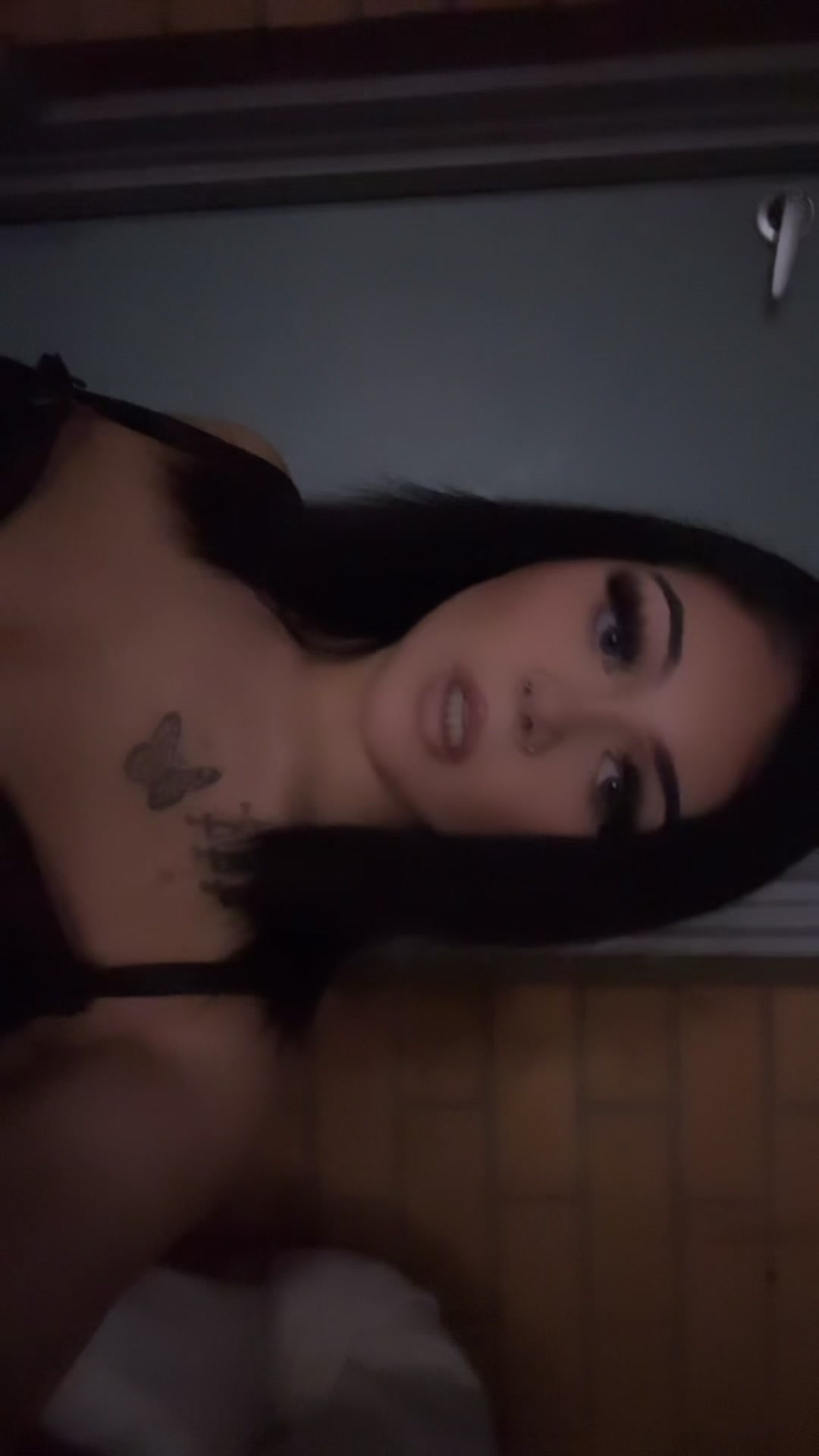 @chayas_spamacc