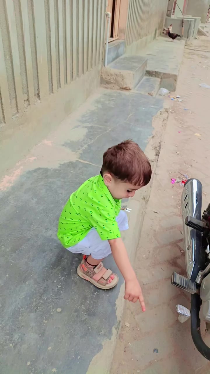 @Jamroz Niazi