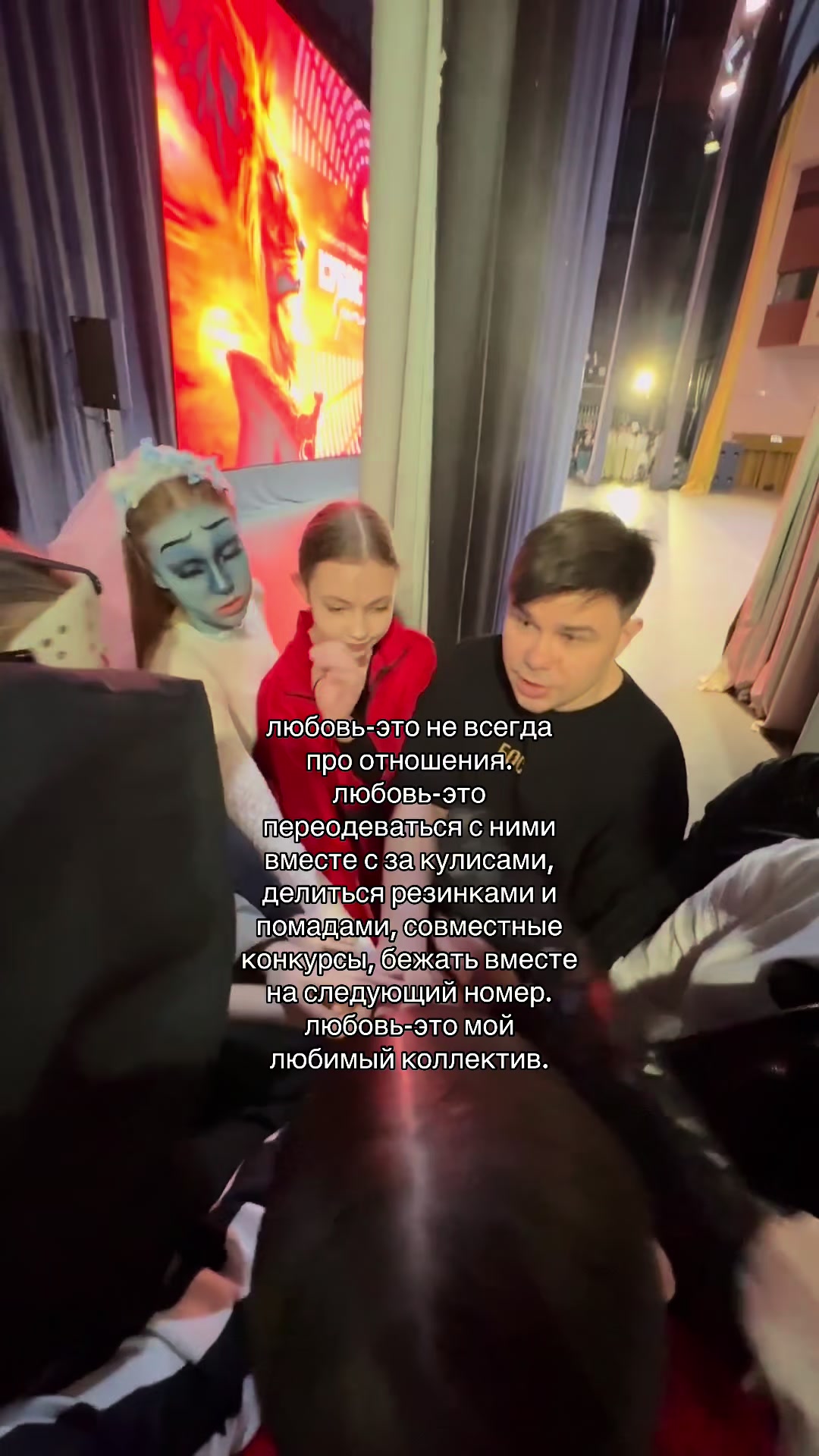 @полина