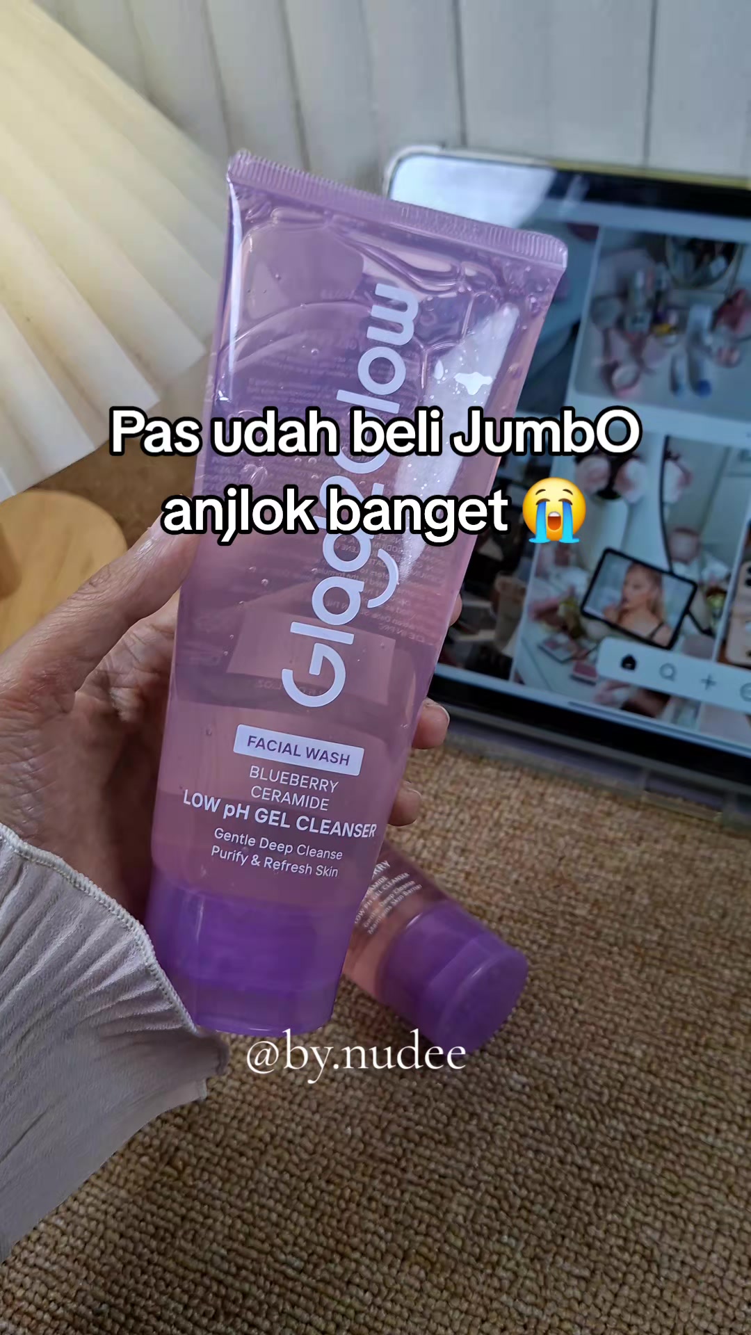 @by Nude