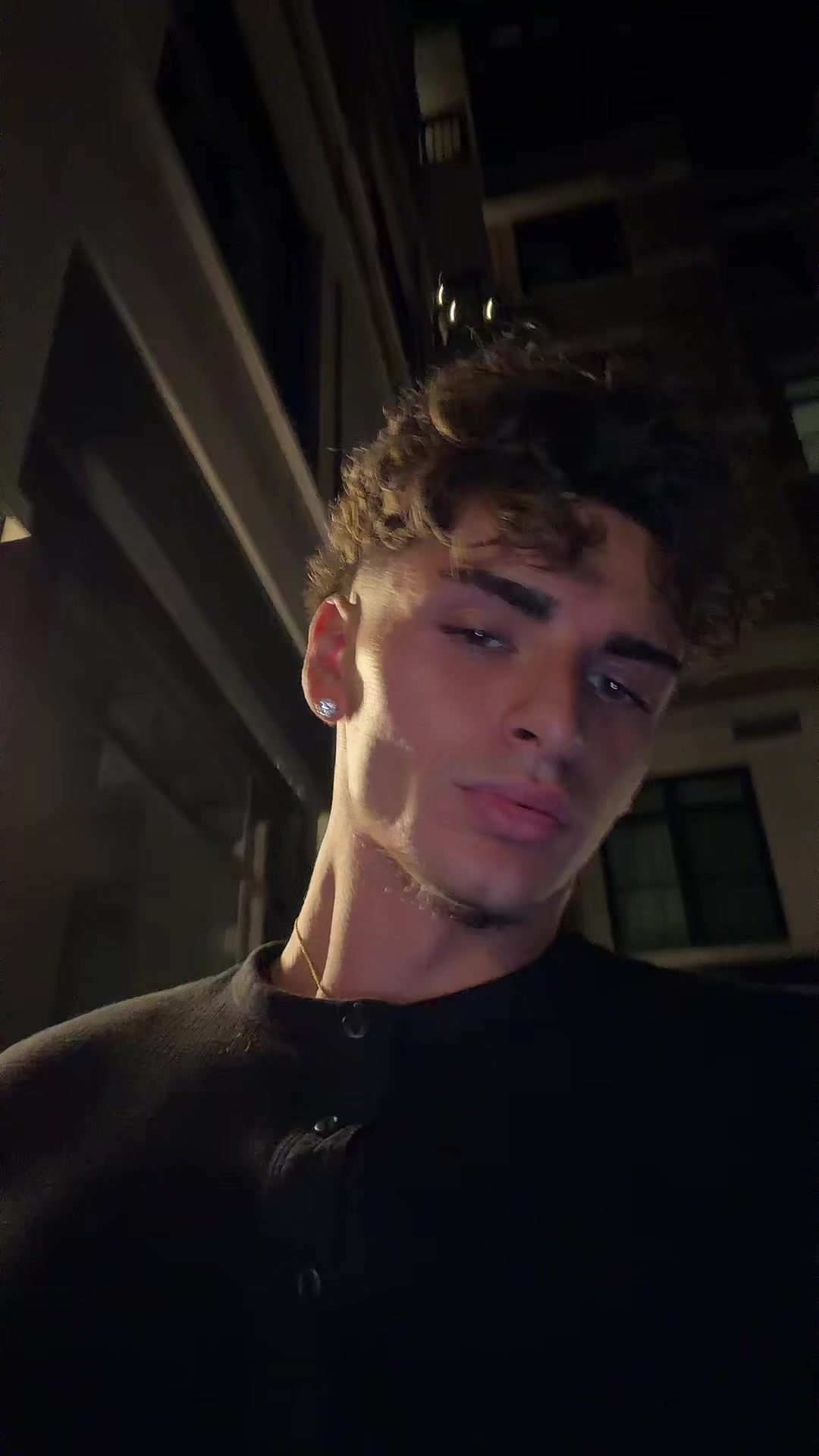 @chris.nikoo