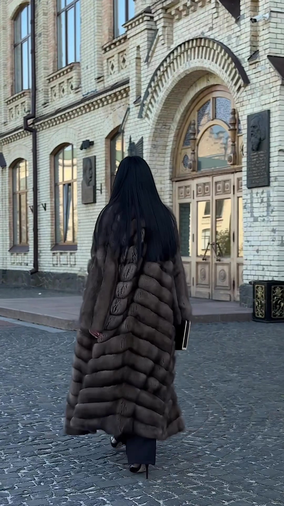 @infinityfurs