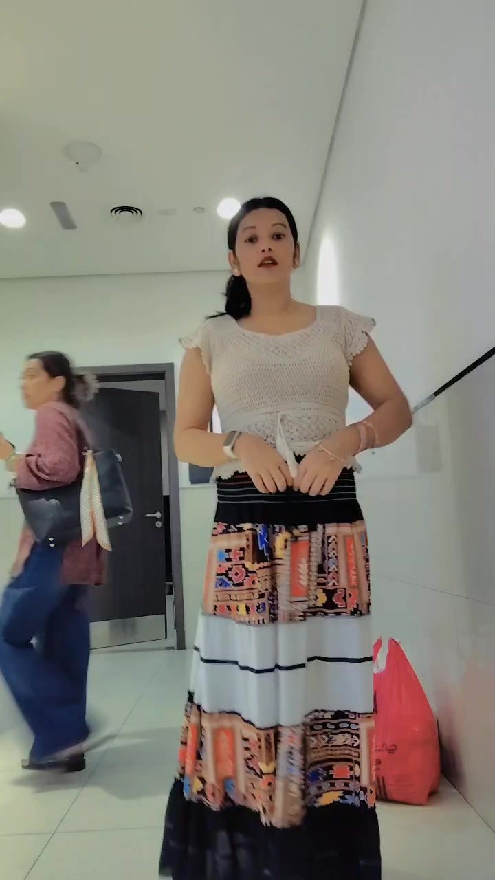 @Anita Gahatraj102