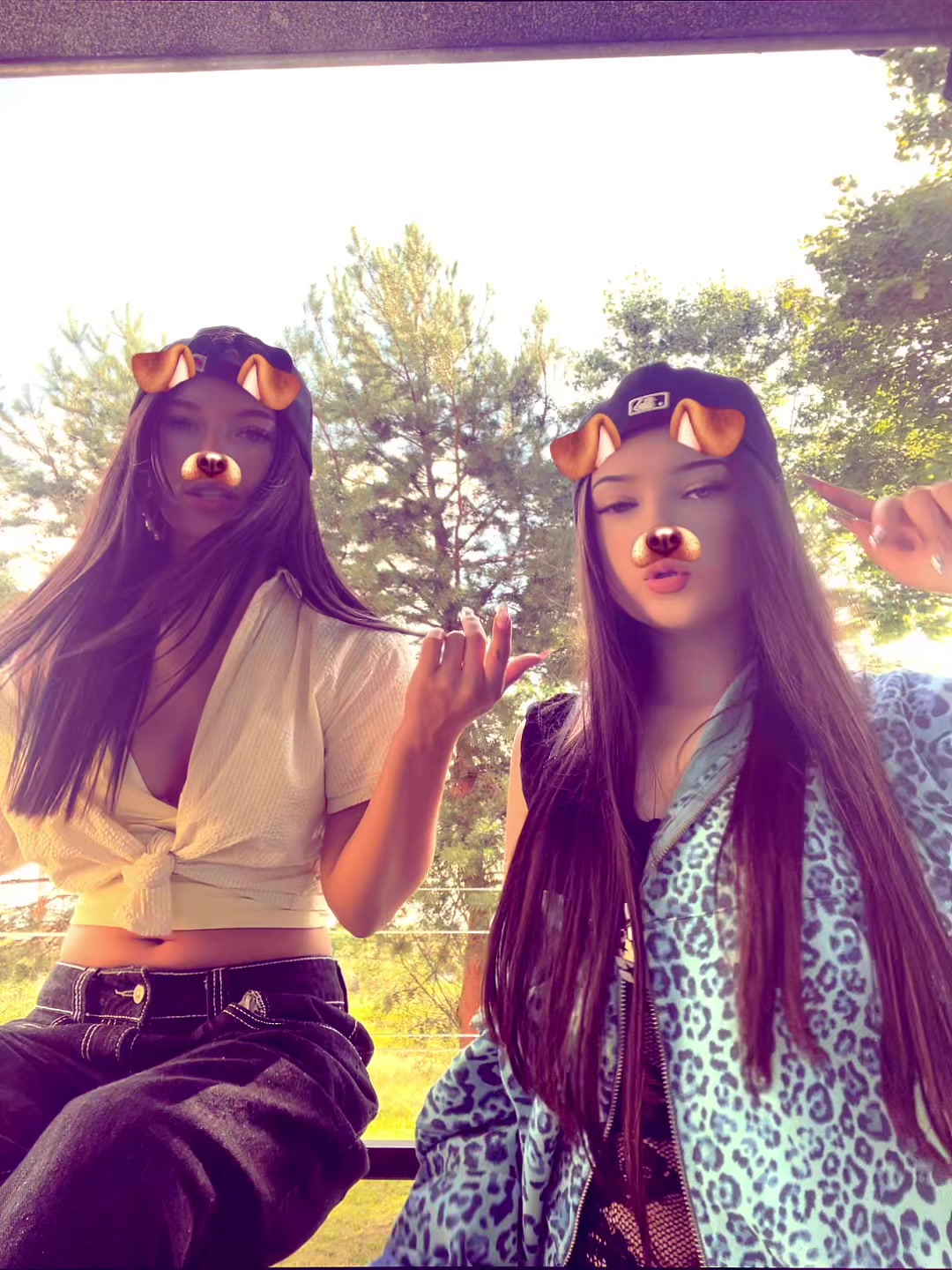 @juicy$$twins