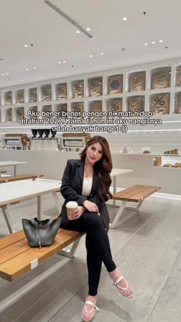 @Cindy Antika Sari 🍒
