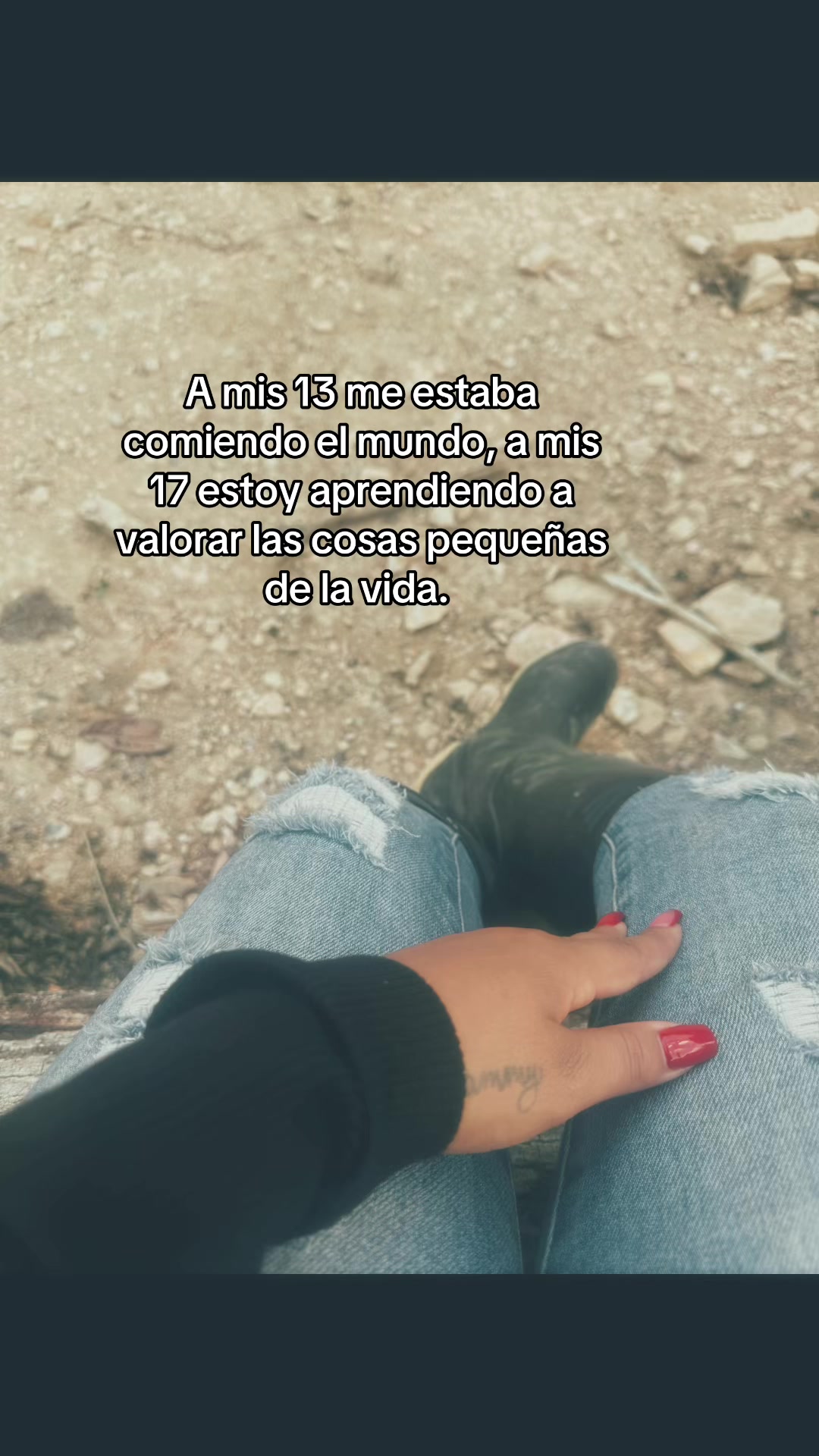 @Jessica🖤.!
