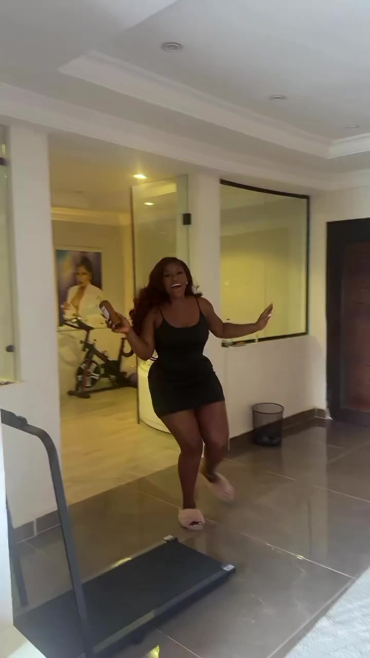 @BOSSLADY🥳😵🤯