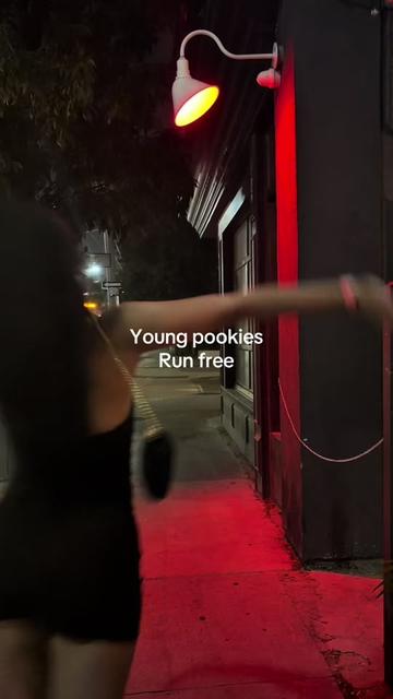 @CN