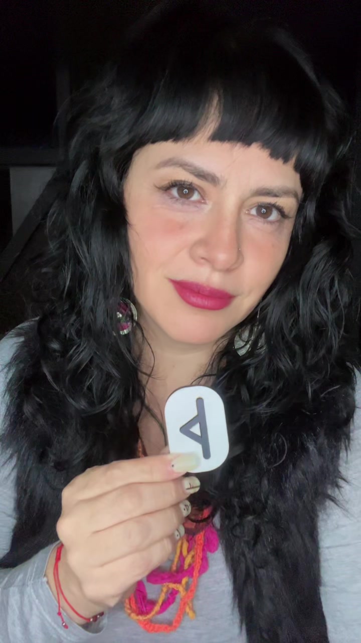 @LaMujerConAlas