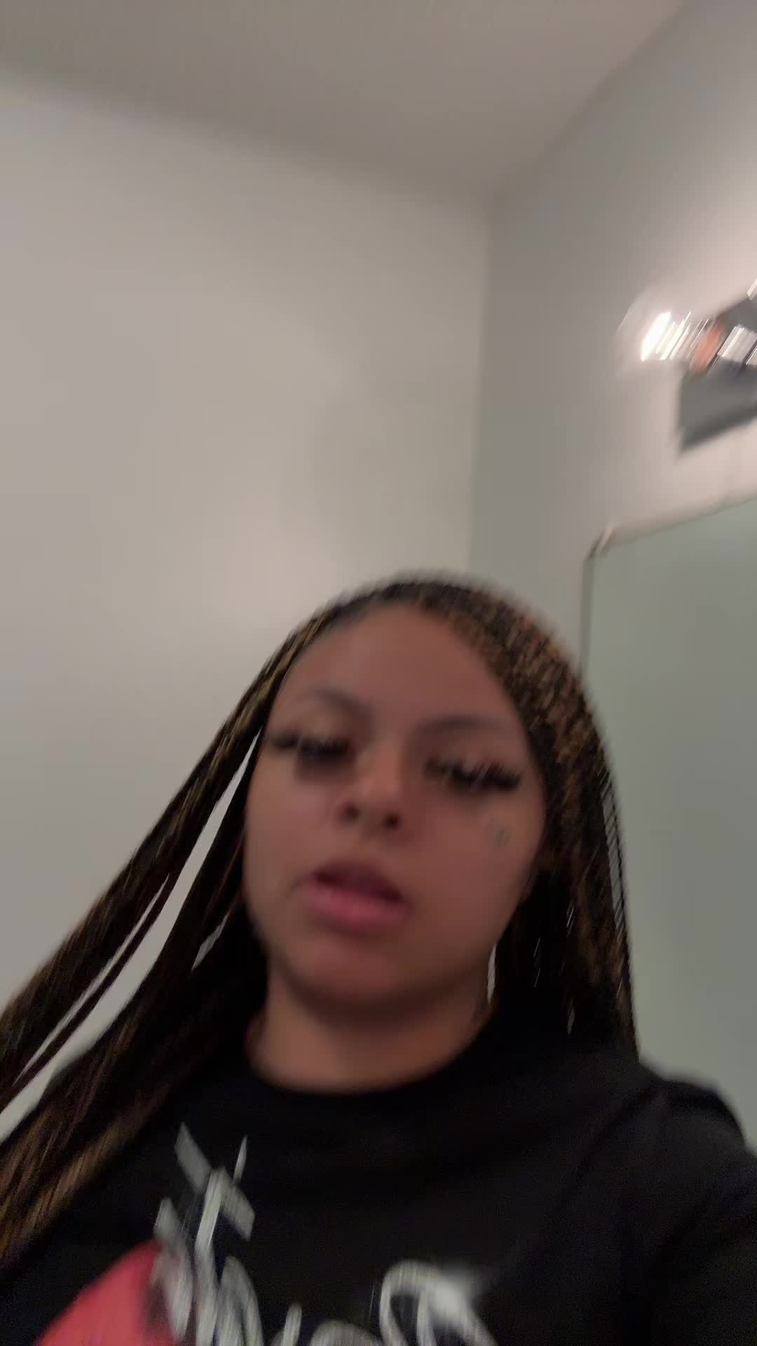 @Lilleeleee