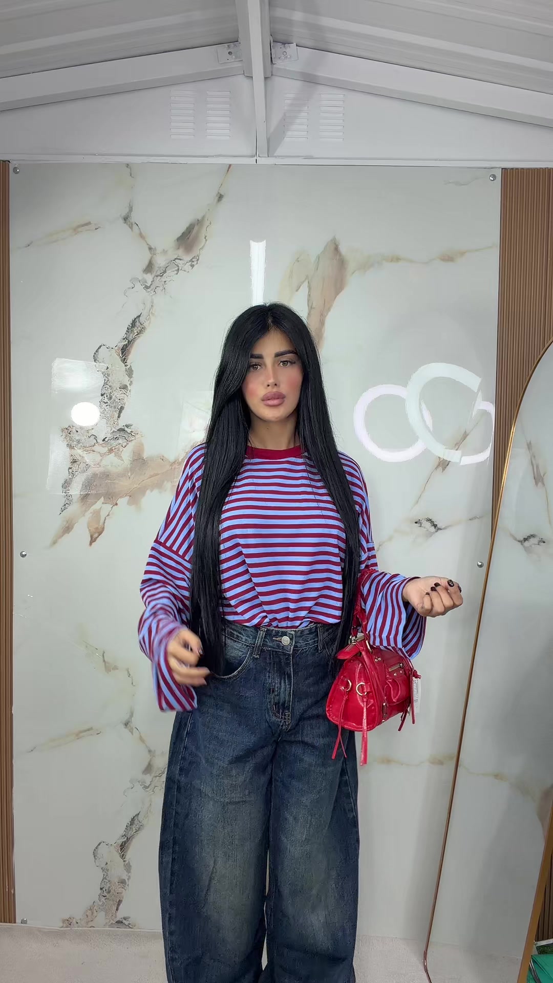 @Iconic look