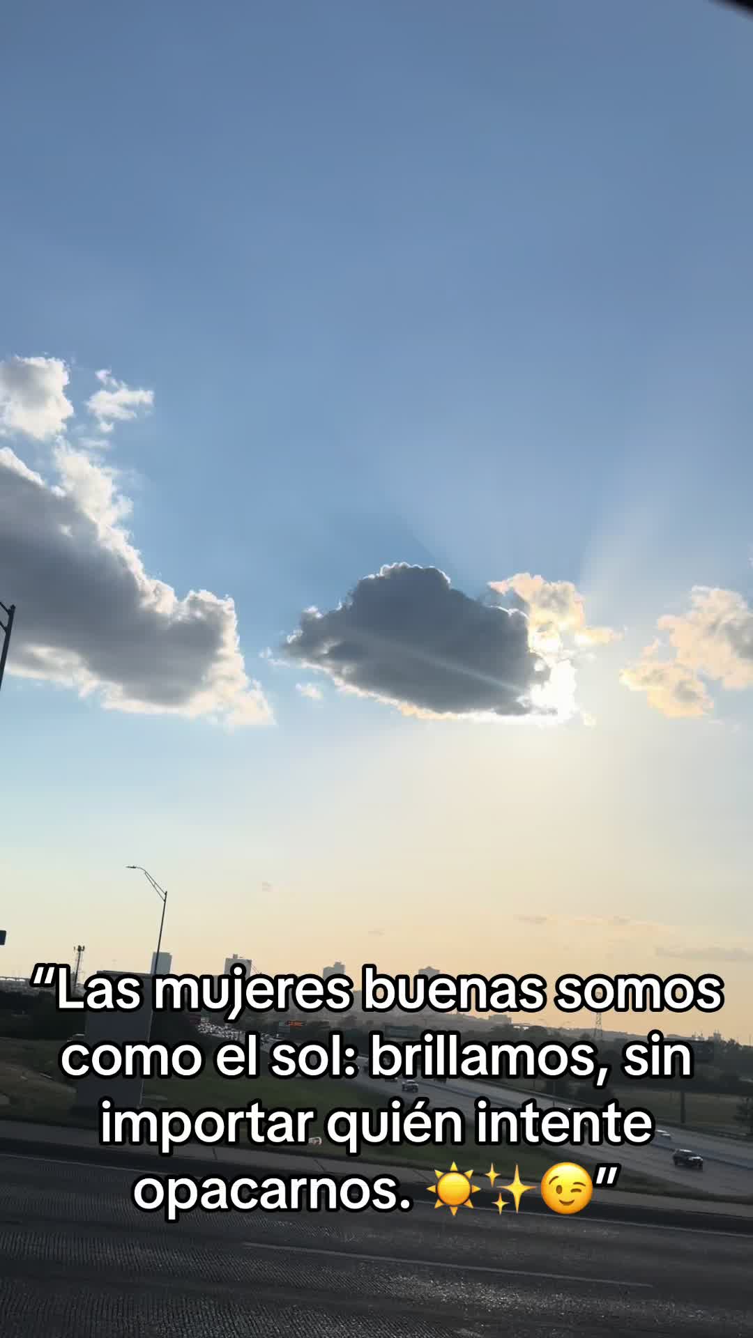 @Y E S E N I A A