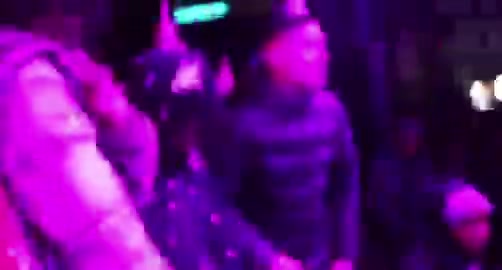 @⃟