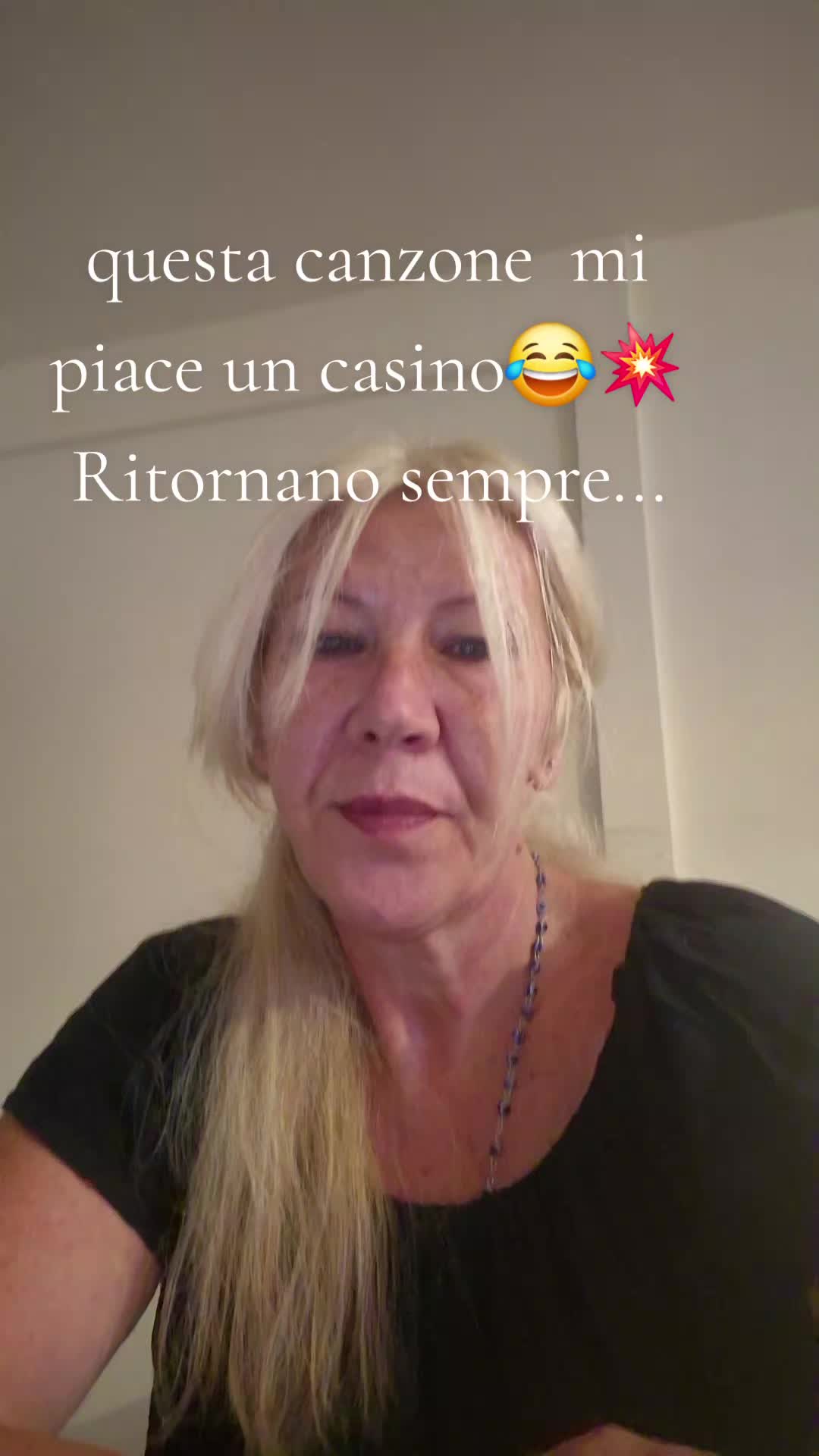 @moni 💫