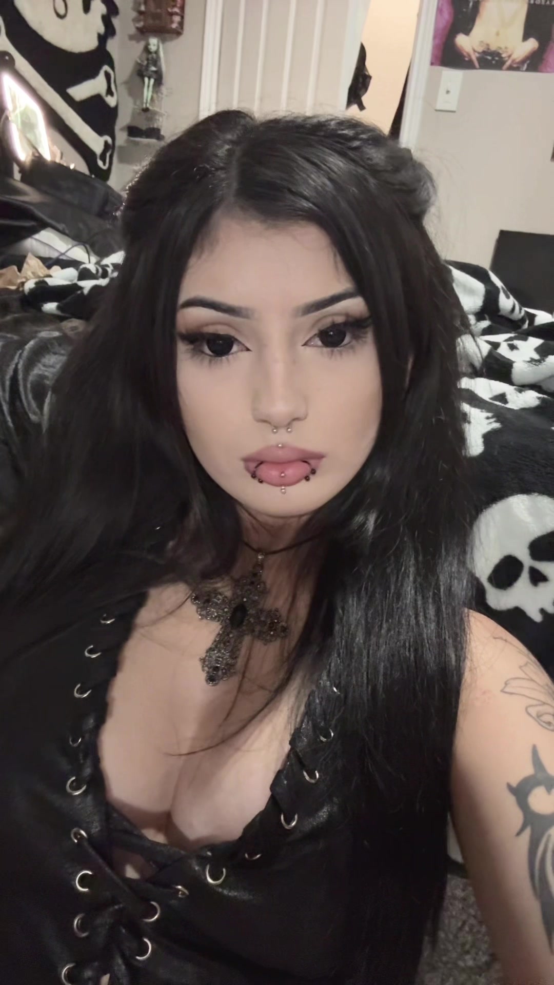 @em🖤