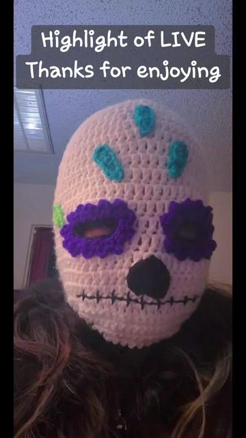 @Masked Crochet Queen 🧶🌶 🔪