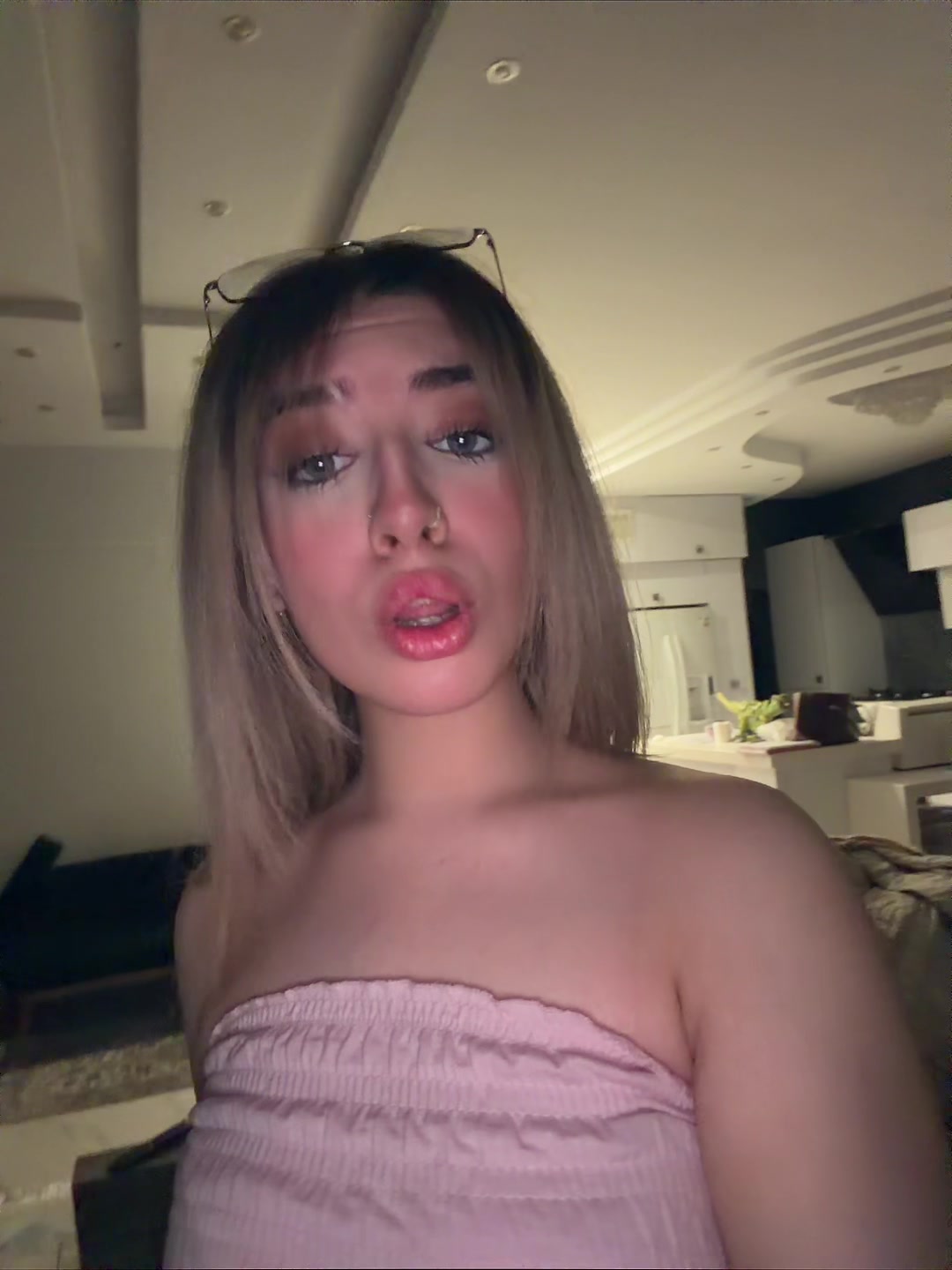 @H
