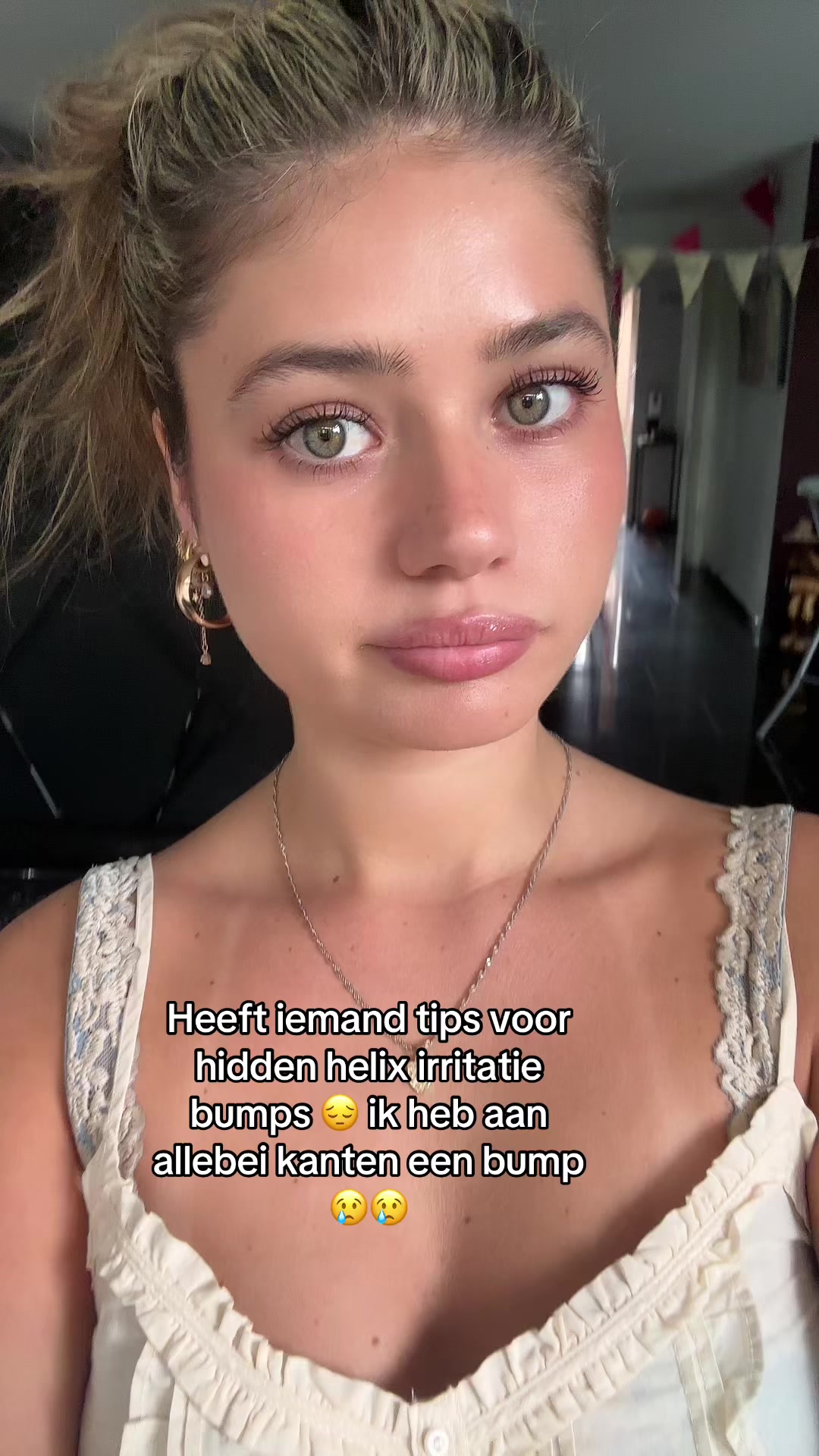 @Lora
