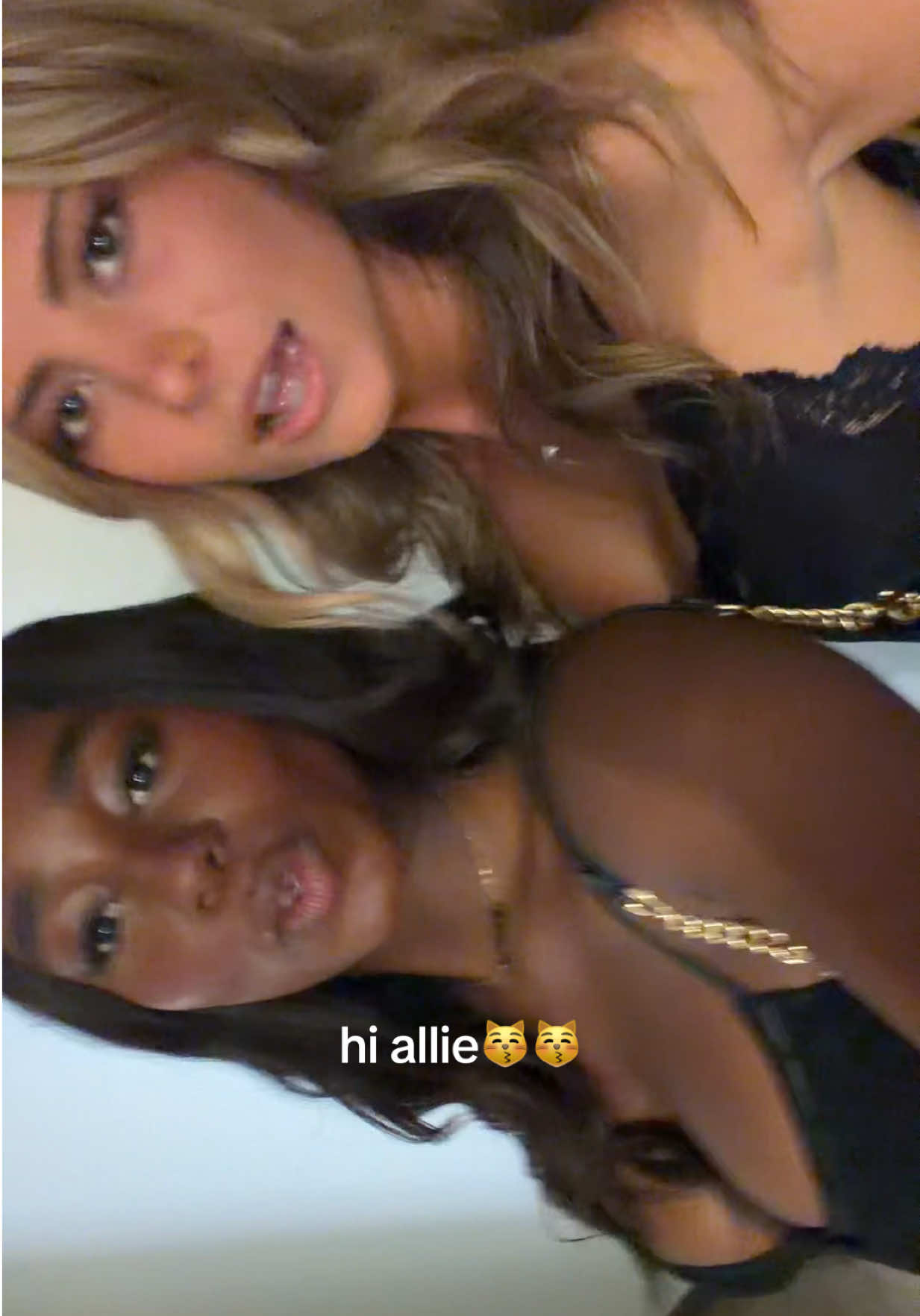 @whoiskirstenmiller