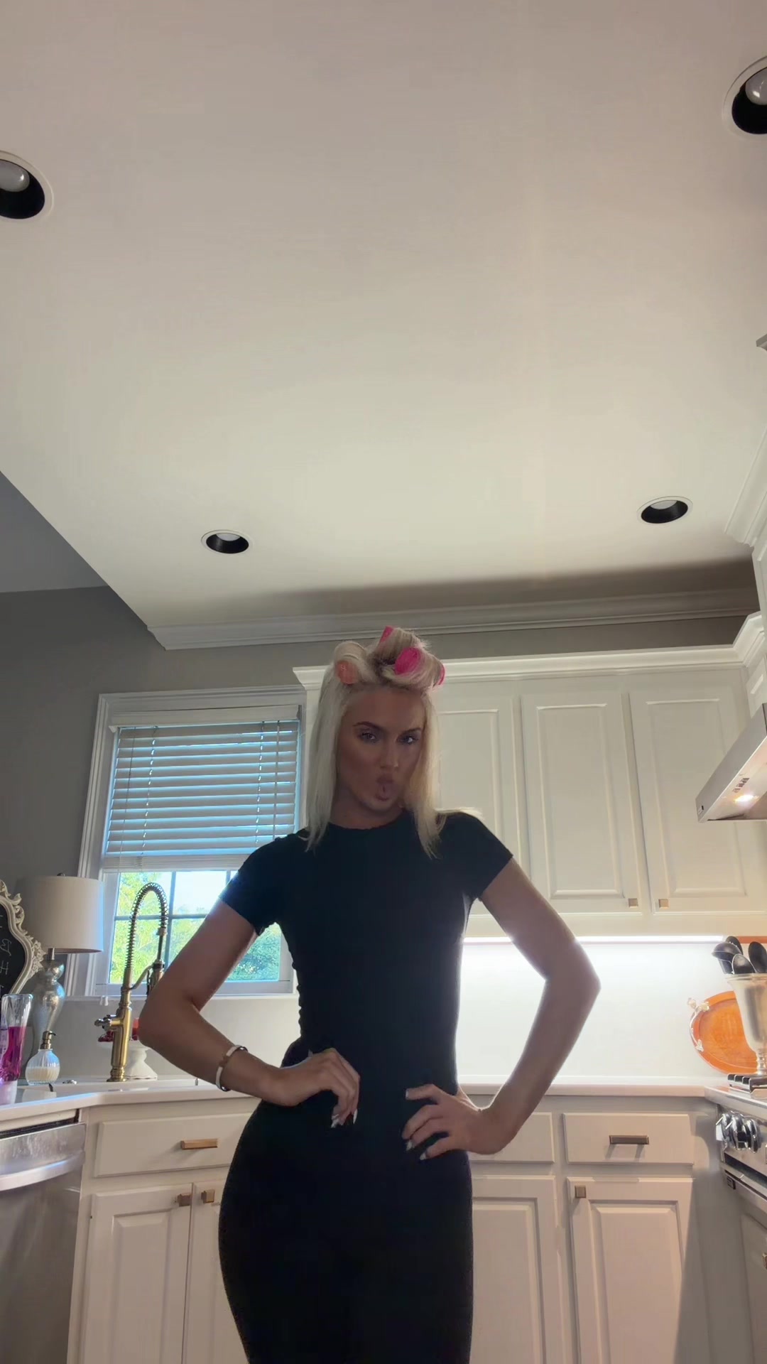 @AVA ISABELLA