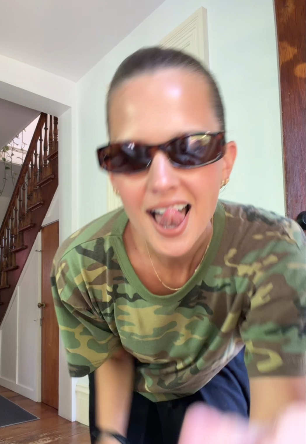 @Aveskonrad