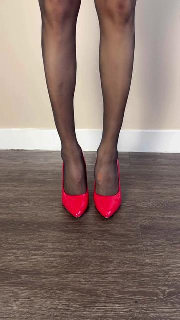 @Nina Izher | Pantyhose Fashion