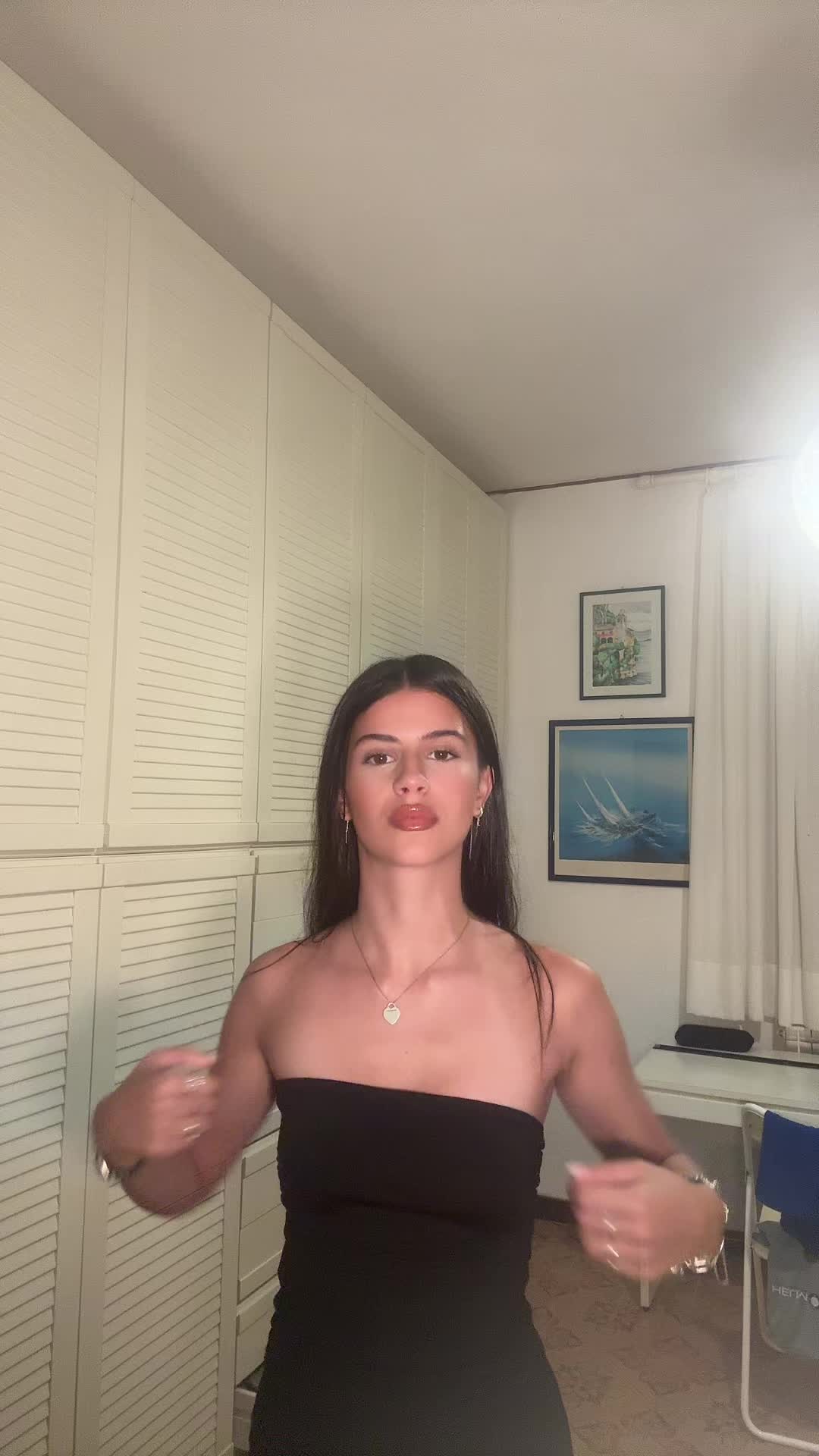 @Veronica👸🏻