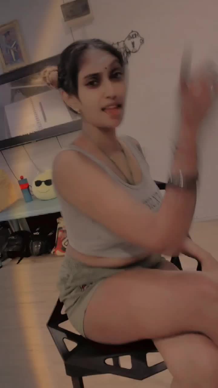 @❀♡❀ℌ𝔬𝔫𝔢𝔶 𝔅𝔩𝔬𝔰𝔰𝔢𝔪❀♡❀