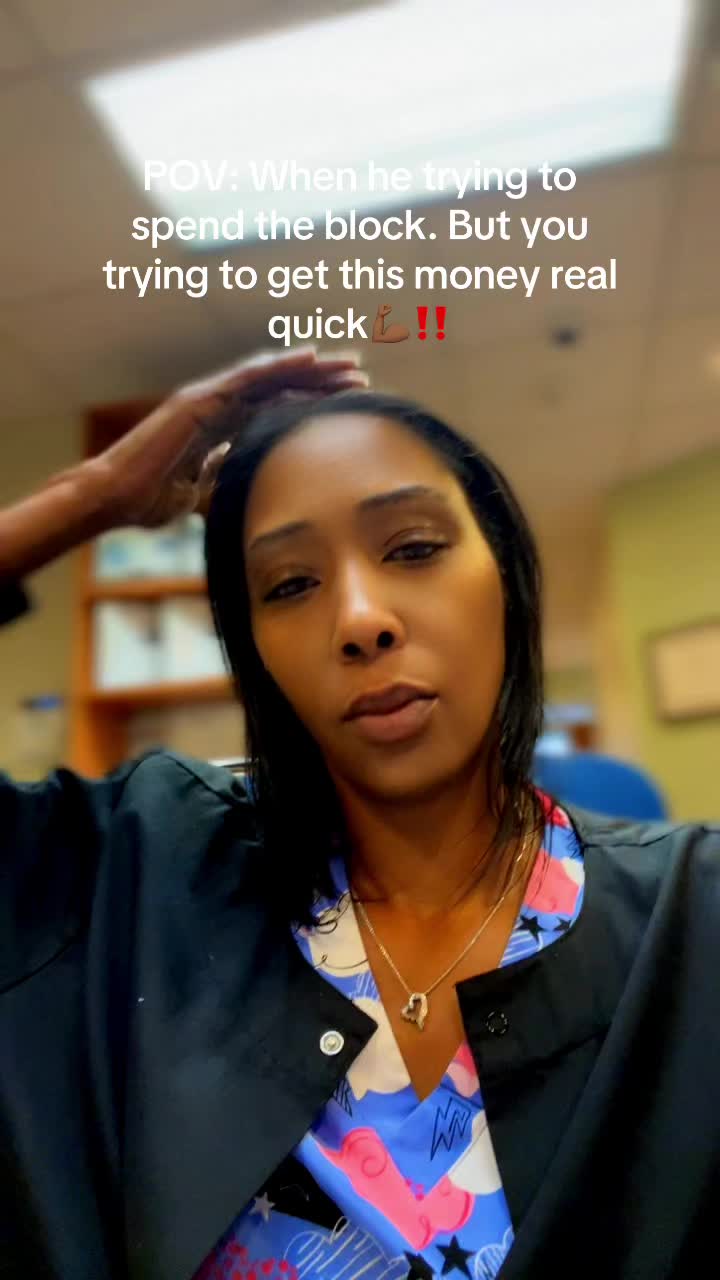 @Monique