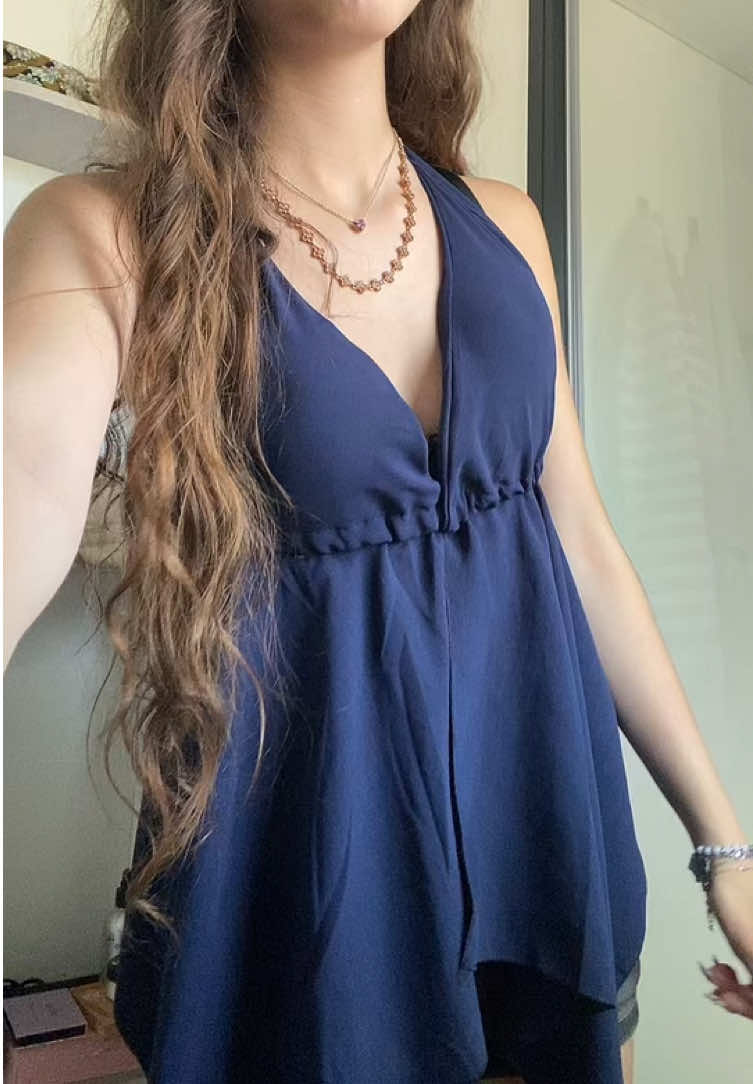 @Romy_{69}_