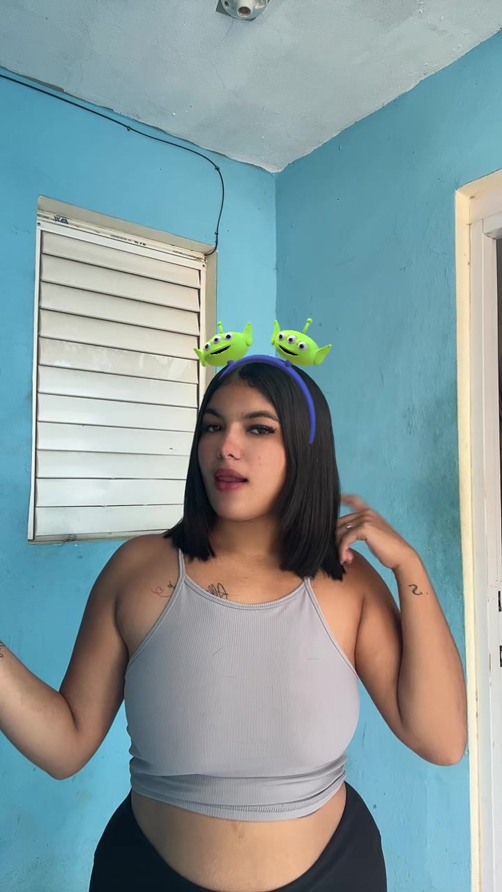 @La fresita 🍓🥹