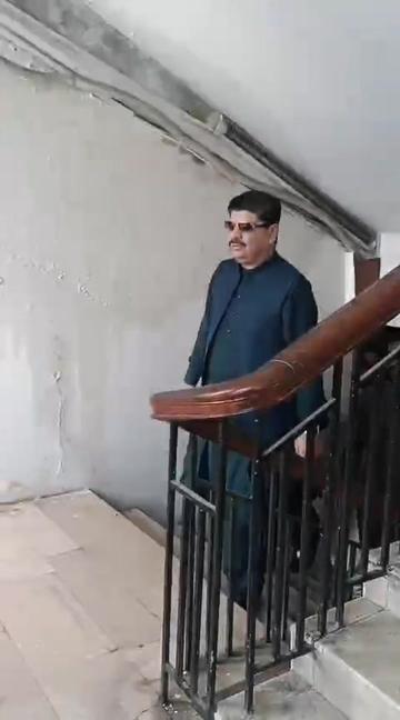 @AwaisAli(مياڻو)