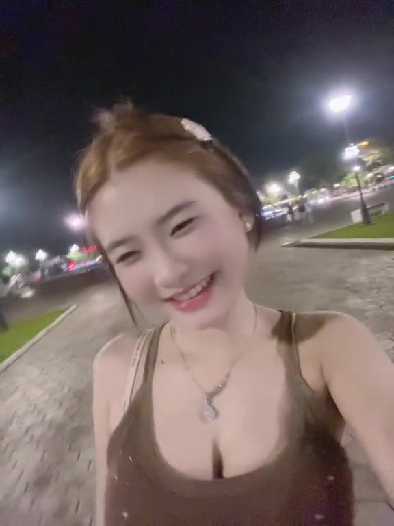 @ຫົວເເບ້ນ😛