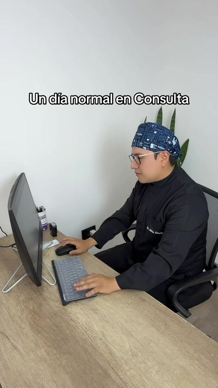 @Odont&oacute;logo Adri&aacute;n Chamba