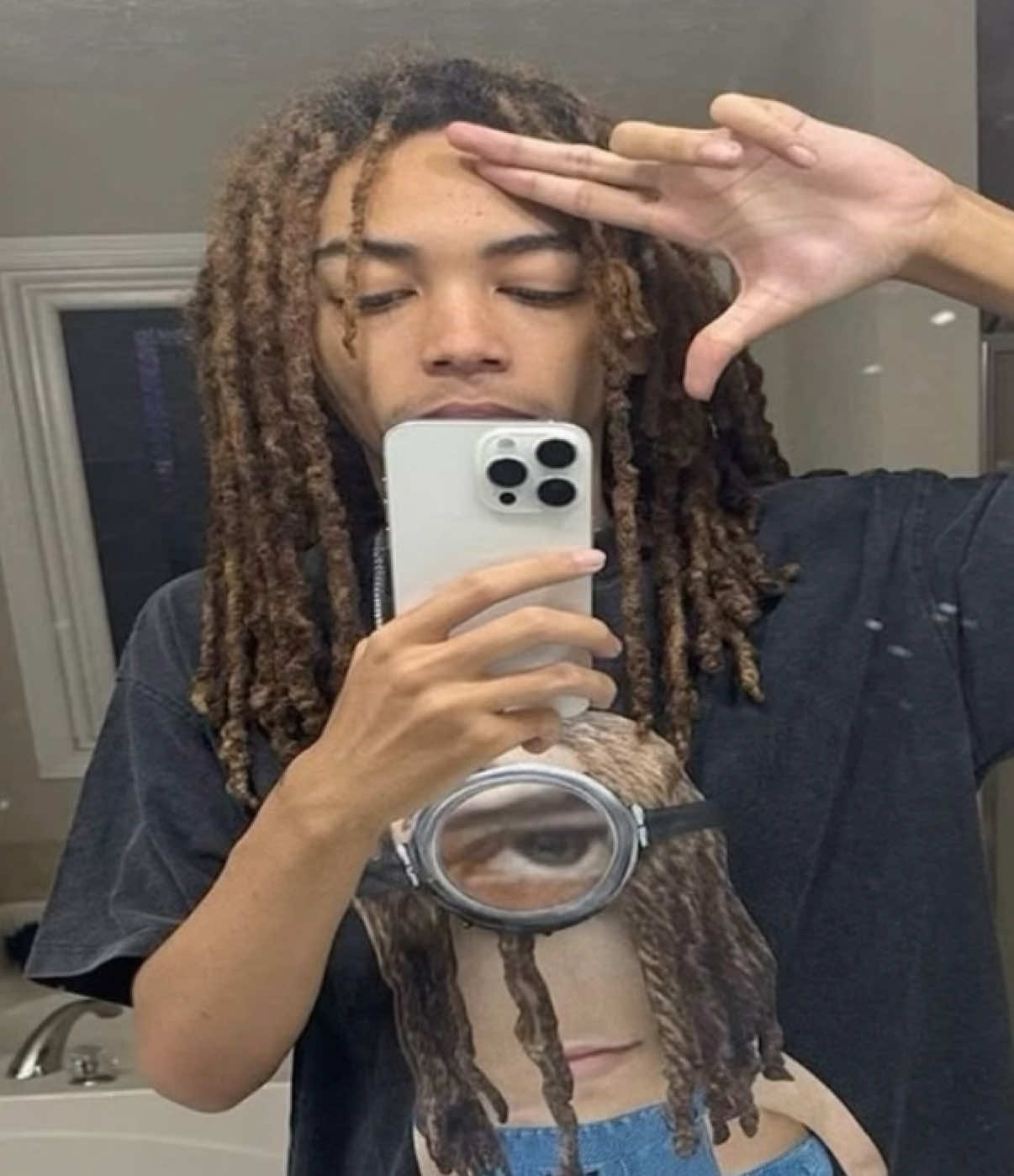 @bassgod