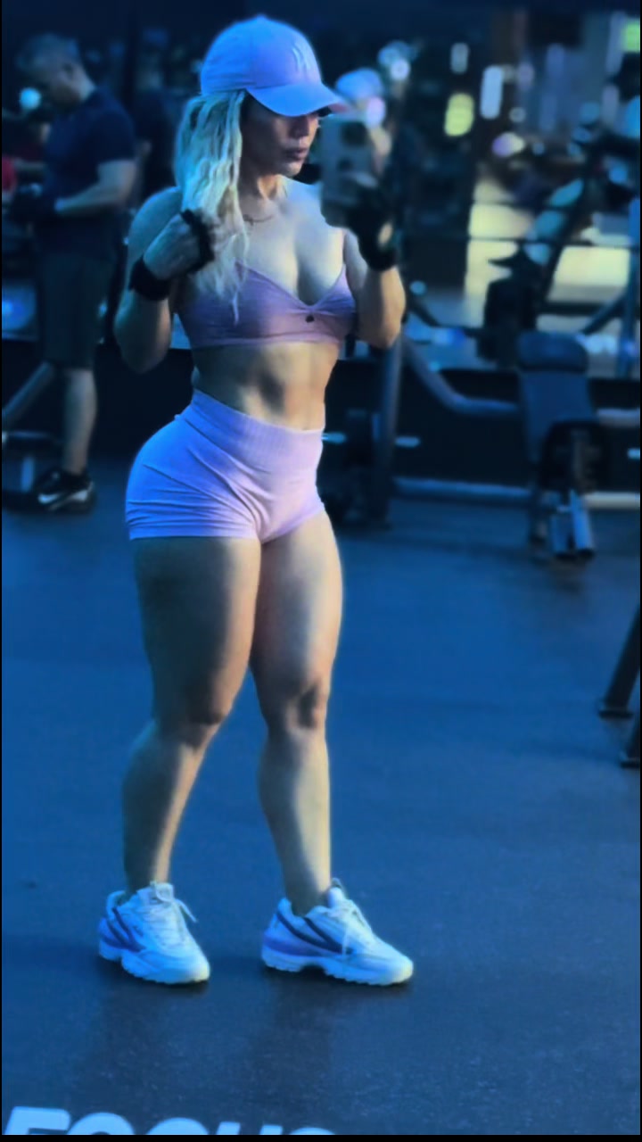 @Laurita Sanchez