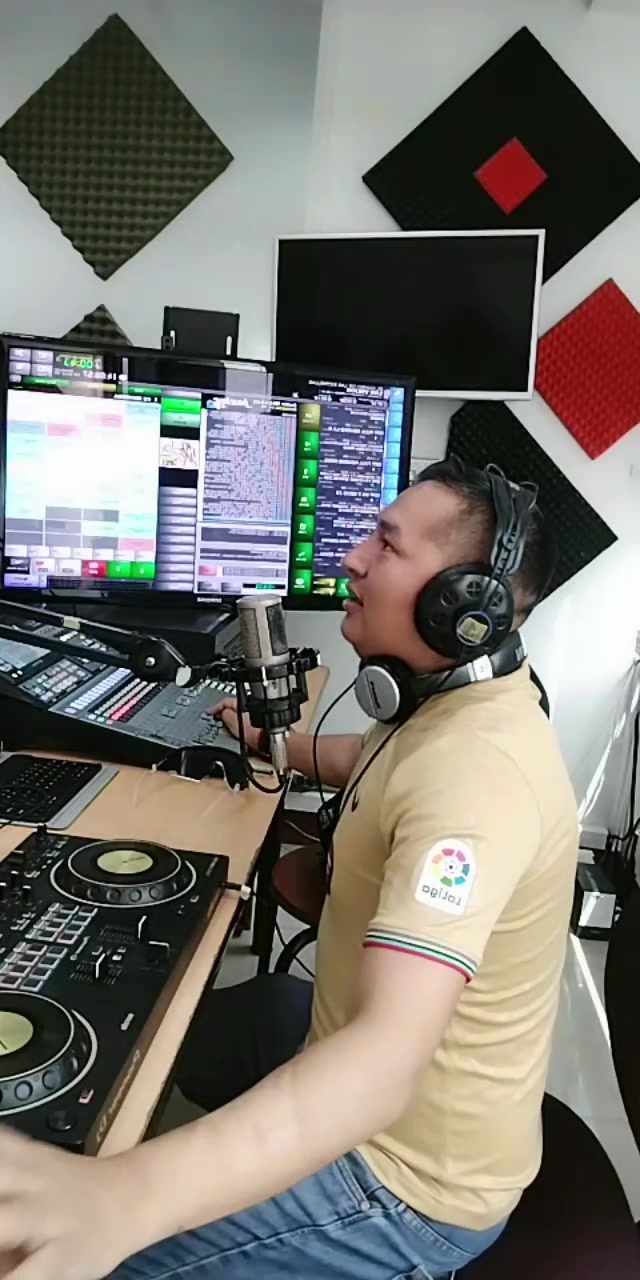 @DjPakman 593