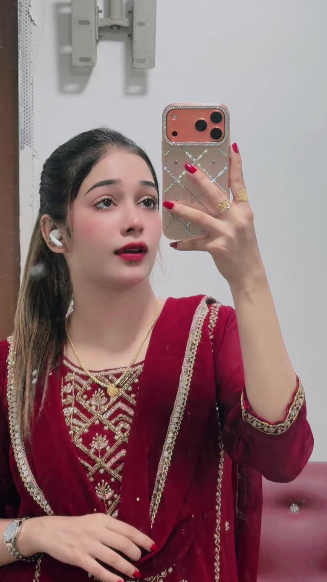 @Aniya chowdhury ani ( Moni)
