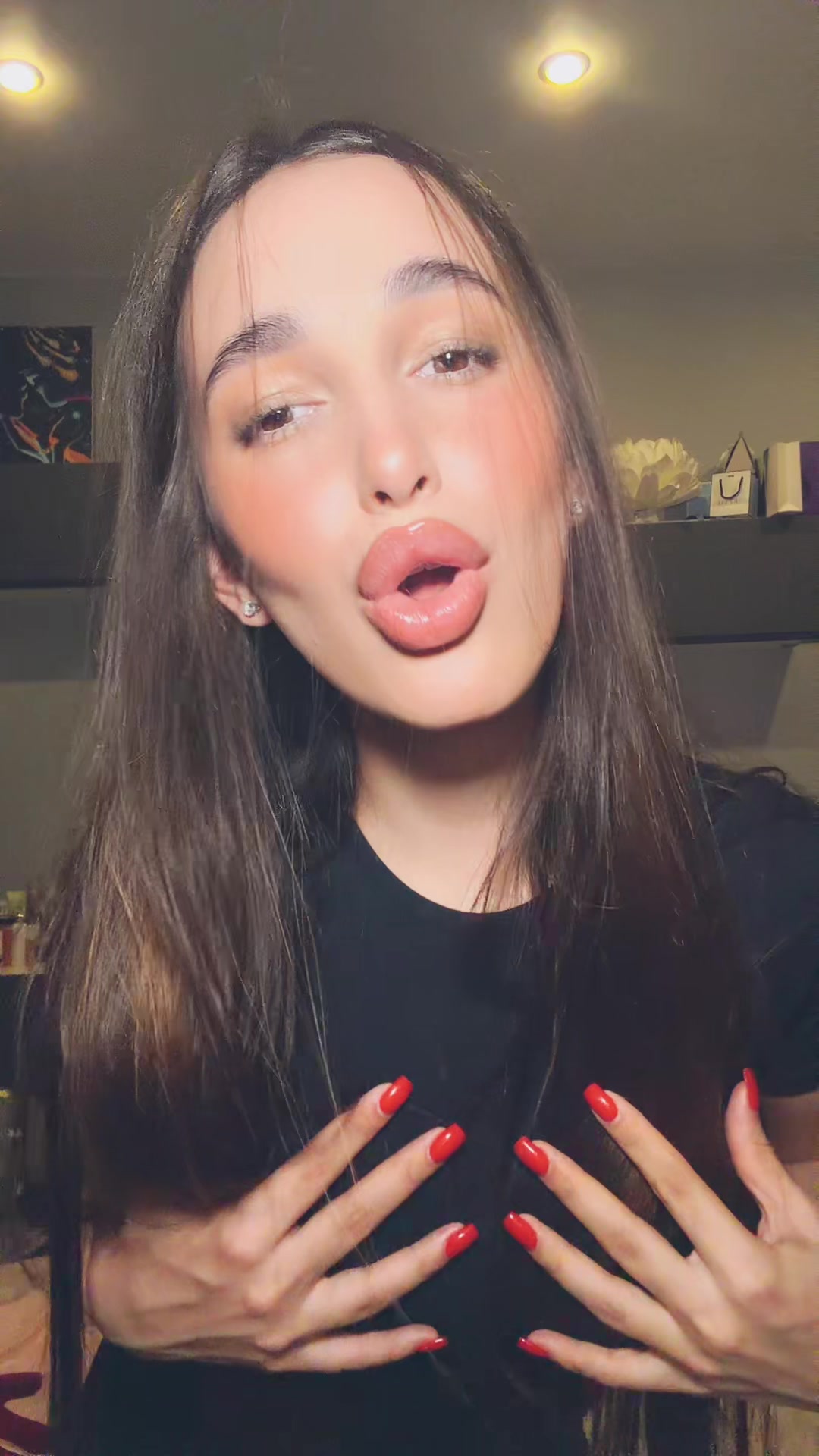 @D