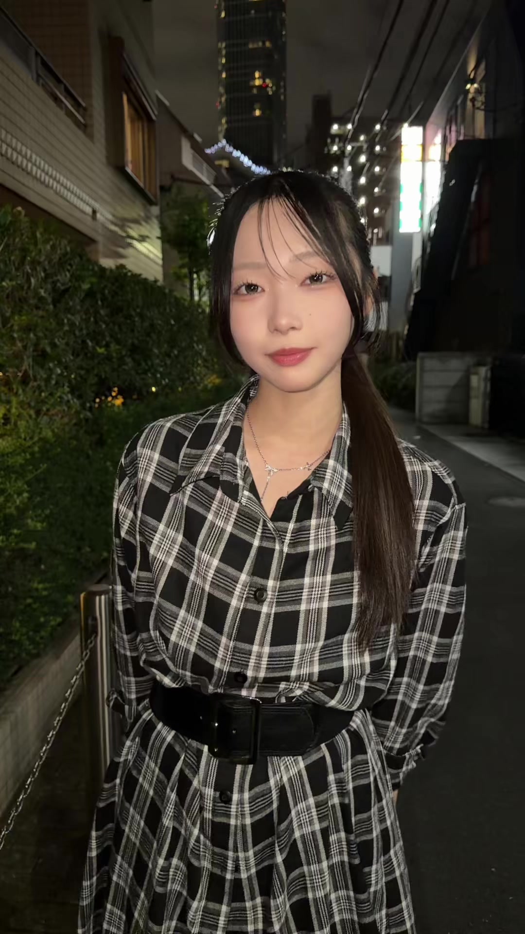 @るう