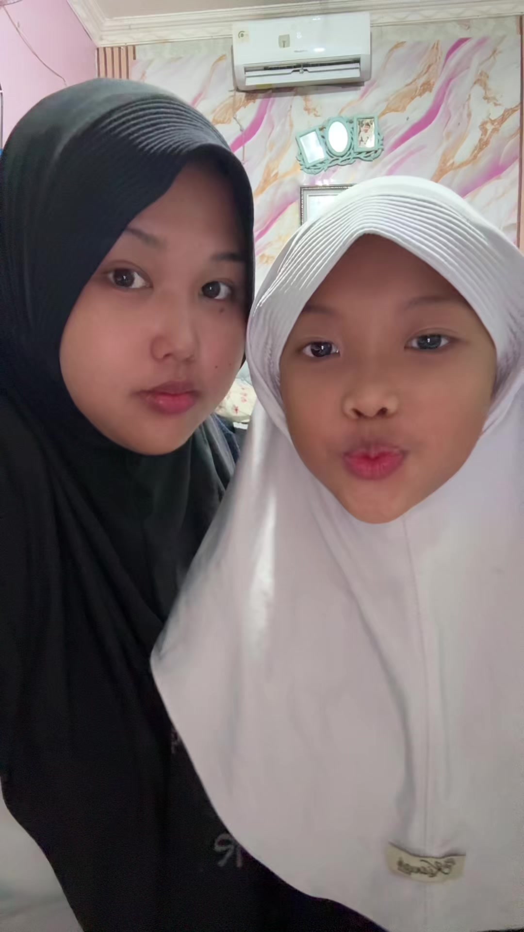 @Rianacameliayahya