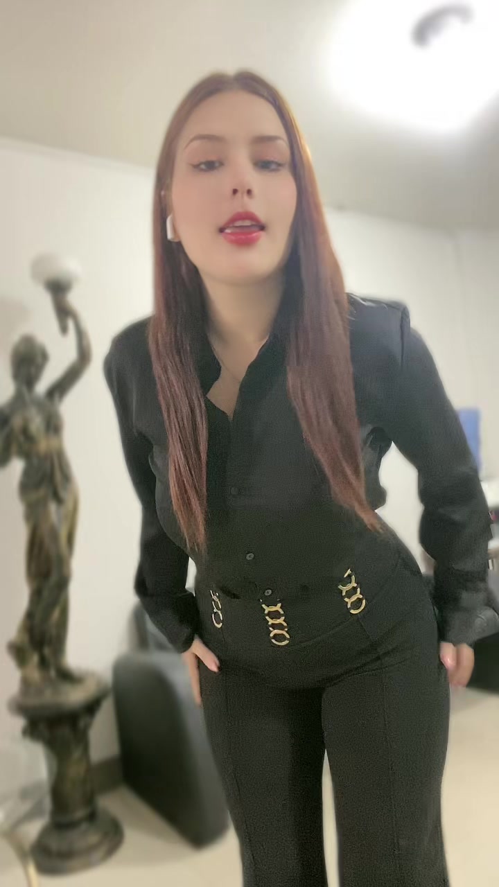 @Isabel Molinaâ