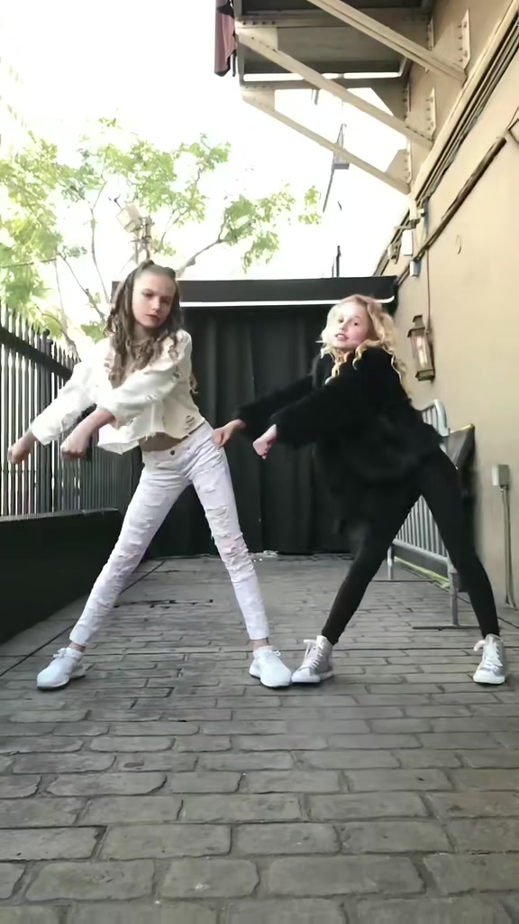 @Musical.ly