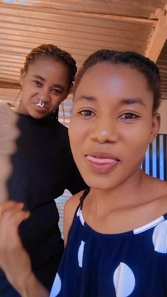 @Ms Getrud Nandi...🥰🫂