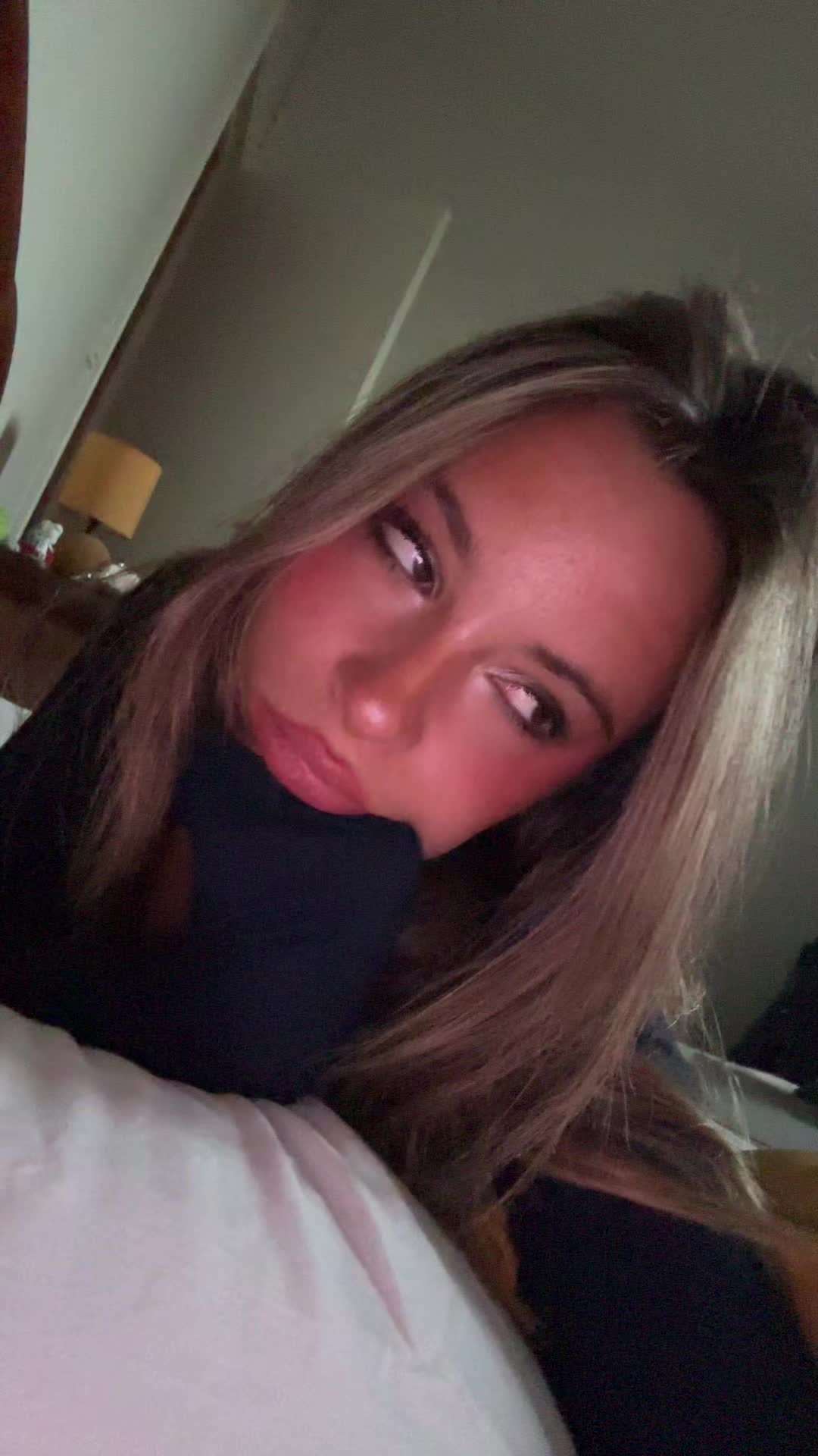 @lo