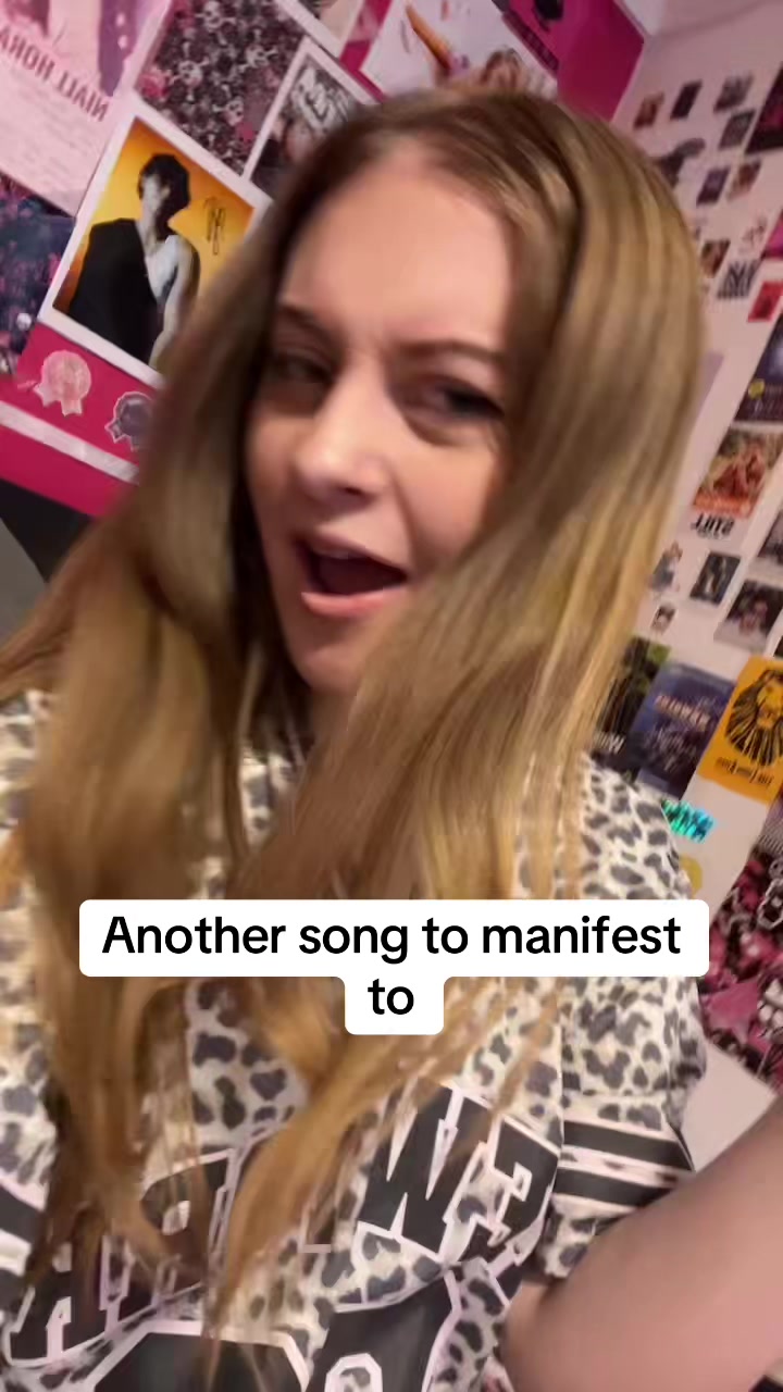 @Tilly Robinson